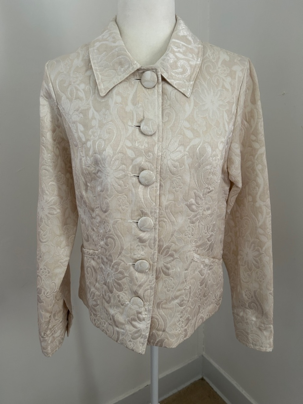 Croft & Barrow Cream Floral Jacquard Jacket sz S